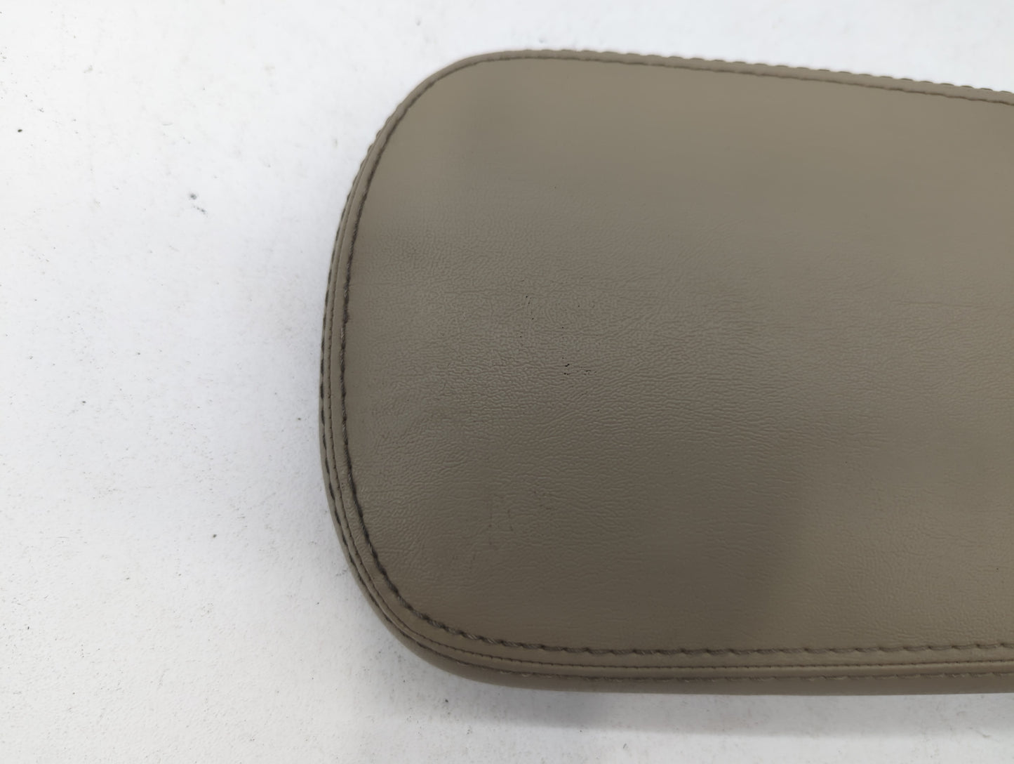 2011-2014 Chrysler 200 Center Console Armrest Cover Lid - Oemusedautoparts1.com