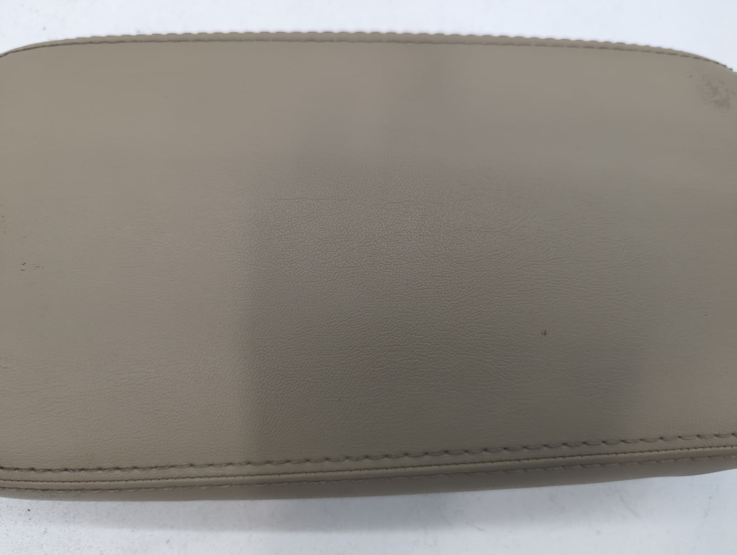 2011-2014 Chrysler 200 Center Console Armrest Cover Lid - Oemusedautoparts1.com
