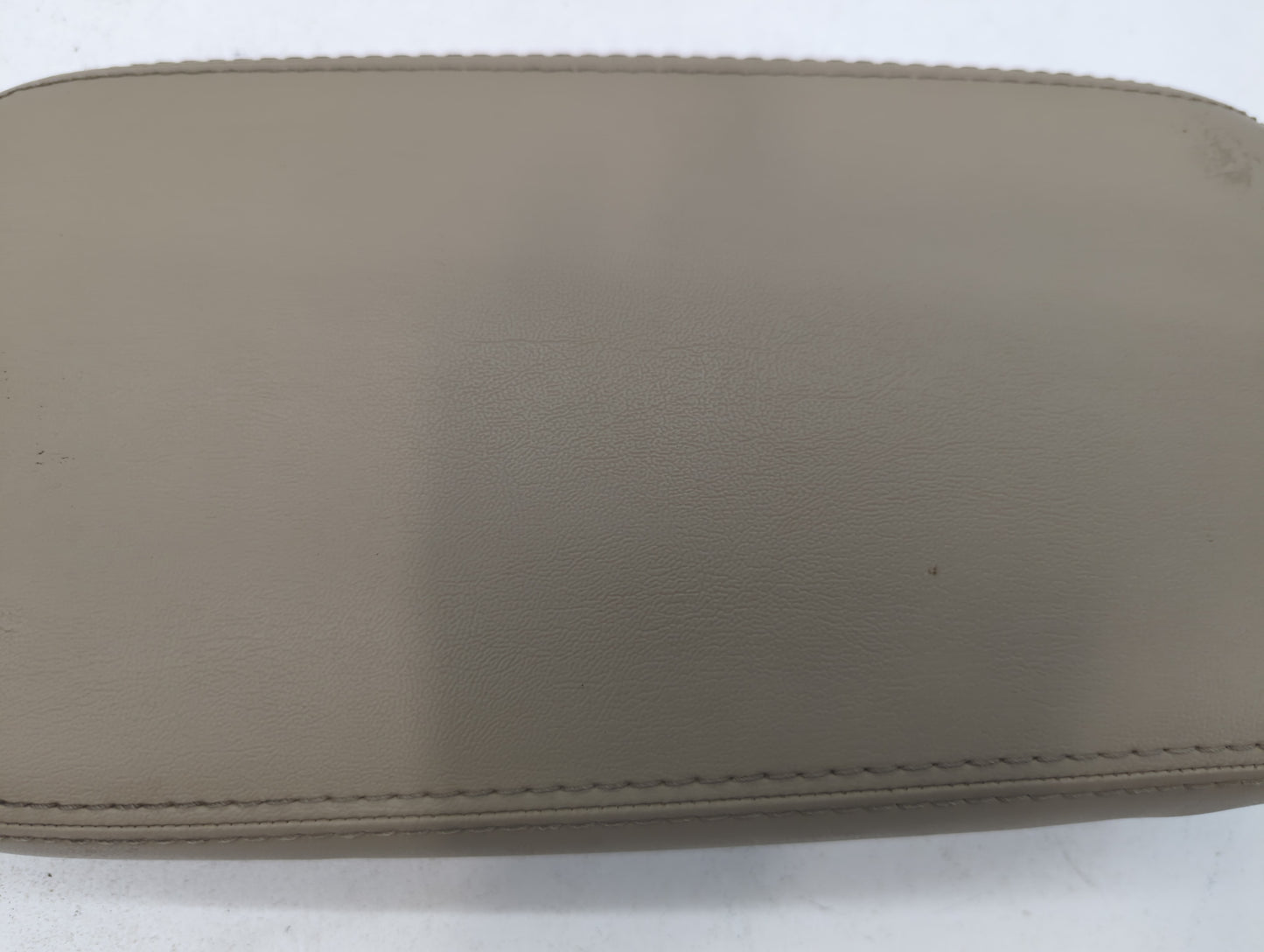 2011-2014 Chrysler 200 Center Console Armrest Cover Lid - Oemusedautoparts1.com