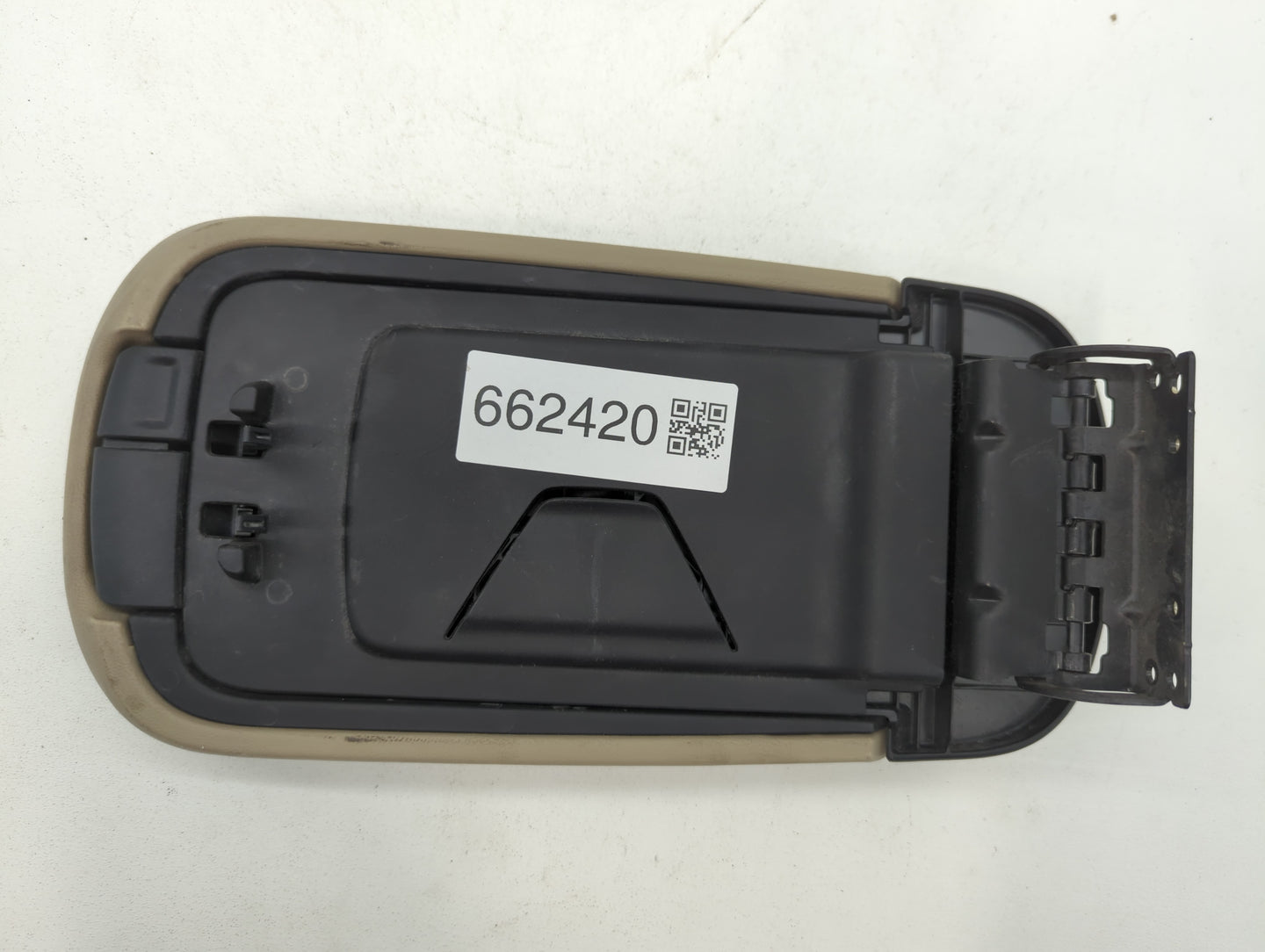 2011-2014 Chrysler 200 Center Console Armrest Cover Lid - Oemusedautoparts1.com