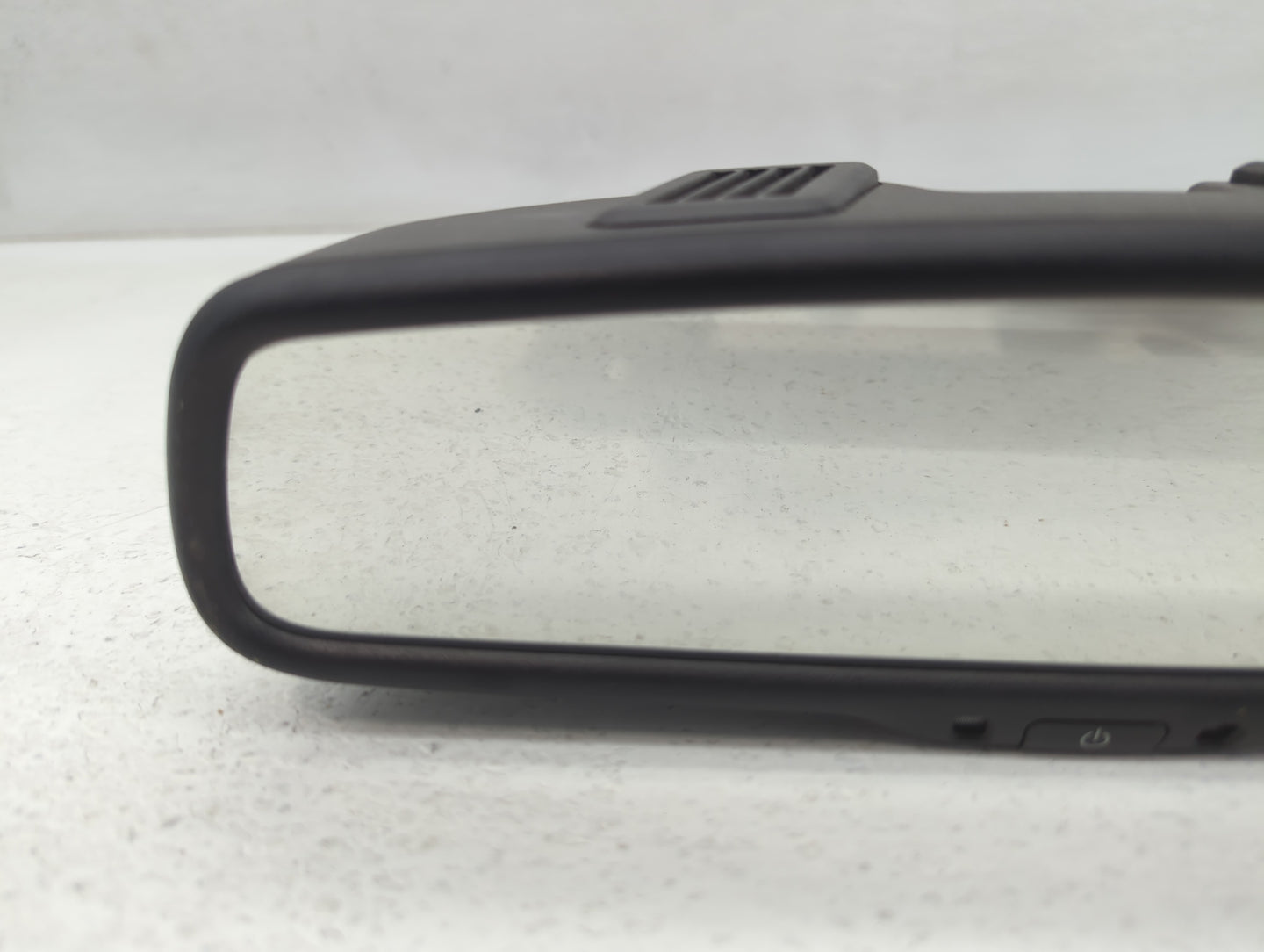 2011-2017 Chrysler 200 Interior Rear View Mirror Replacement OEM P/N:IE11026130 Fits OEM Used Auto Parts - Oemusedautoparts1