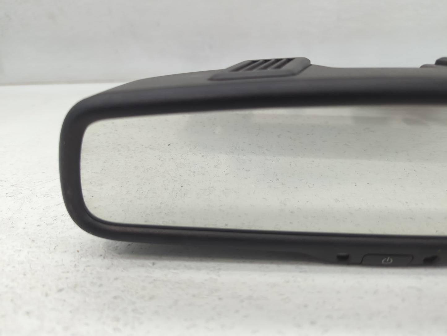 2011-2017 Chrysler 200 Interior Rear View Mirror Replacement OEM P/N:IE11026130 Fits OEM Used Auto Parts - Oemusedautoparts1