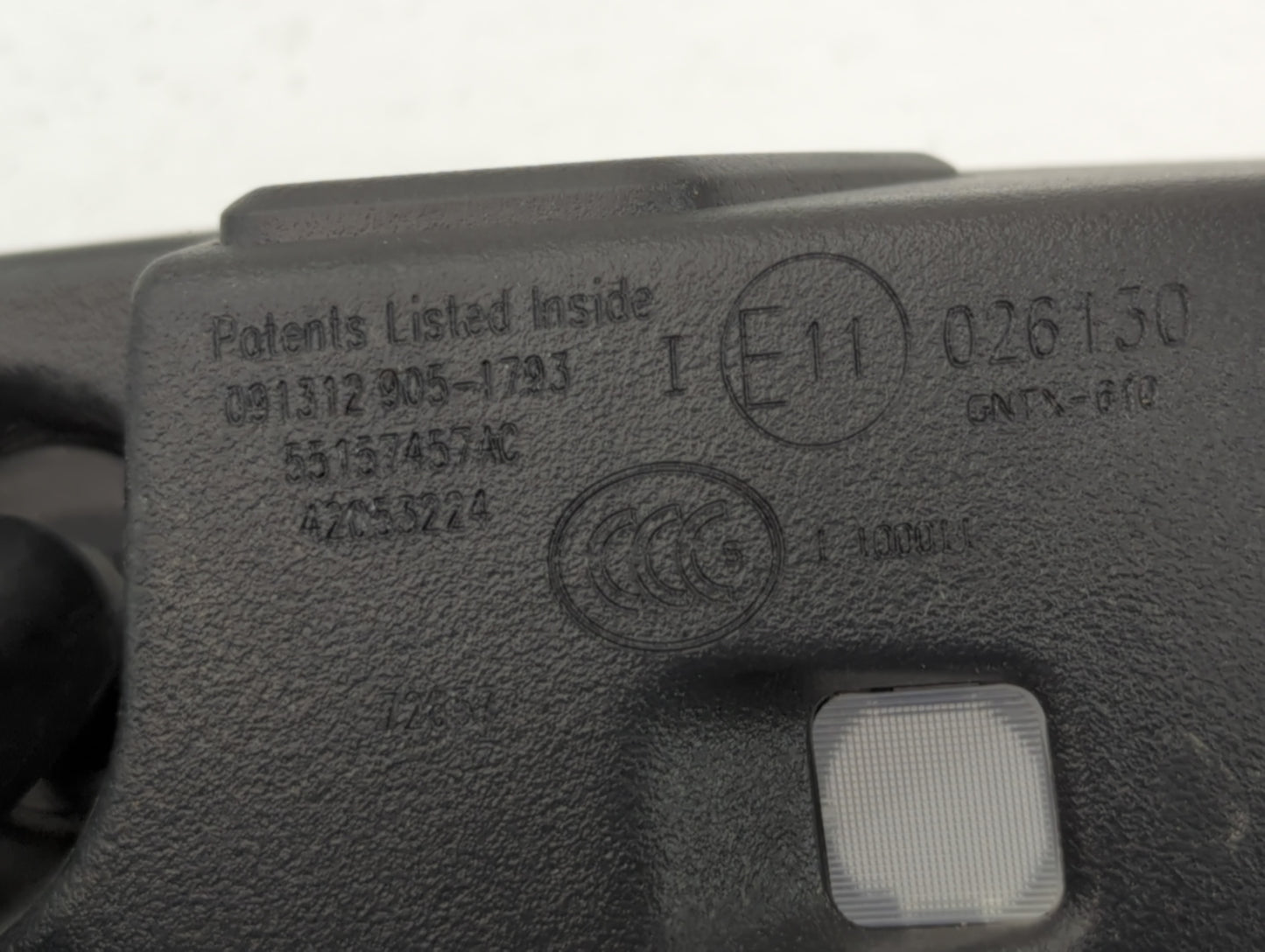 2011-2017 Chrysler 200 Interior Rear View Mirror Replacement OEM P/N:IE11026130 Fits OEM Used Auto Parts - Oemusedautoparts1