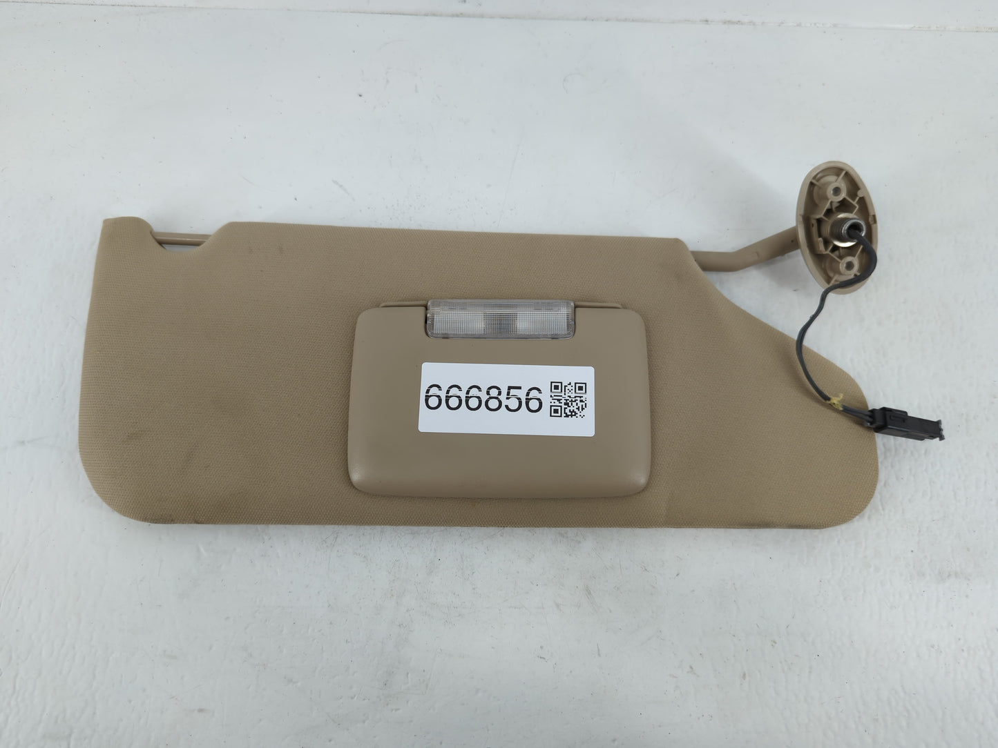 2011-2014 Chrysler 200 Sun Visor Shade Replacement Passenger Right Mirror Fits Fits 2011 2012 2013 2014 OEM Used Auto Parts 