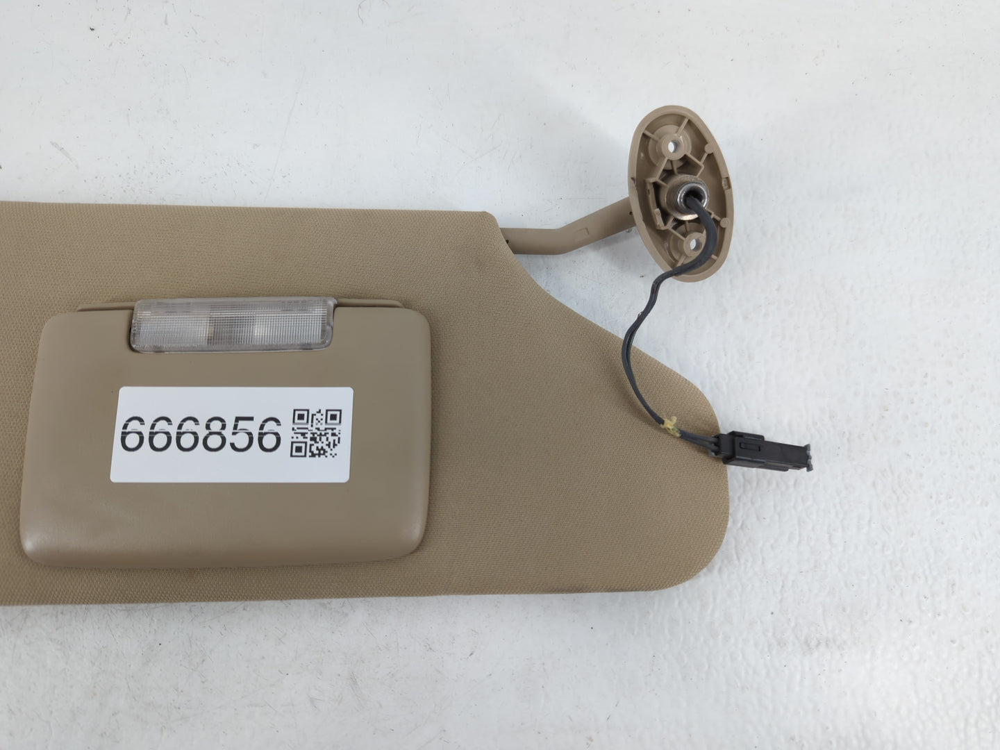 2011-2014 Chrysler 200 Sun Visor Shade Replacement Passenger Right Mirror Fits Fits 2011 2012 2013 2014 OEM Used Auto Parts 
