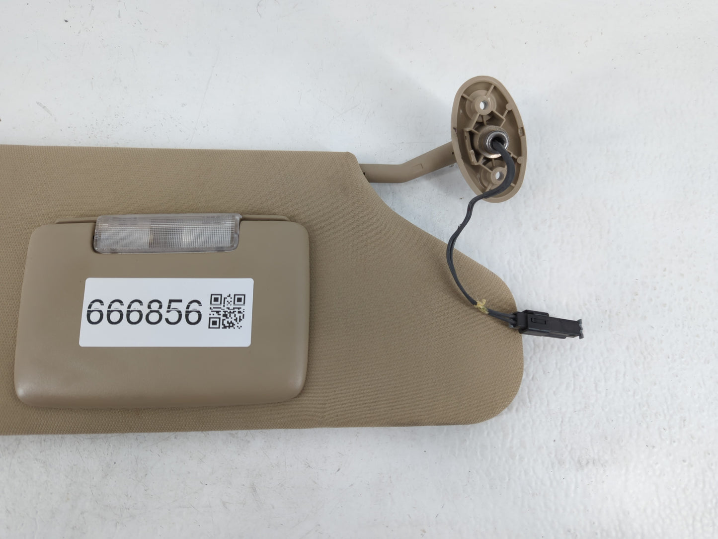 2011-2014 Chrysler 200 Sun Visor Shade Replacement Passenger Right Mirror Fits Fits 2011 2012 2013 2014 OEM Used Auto Parts 