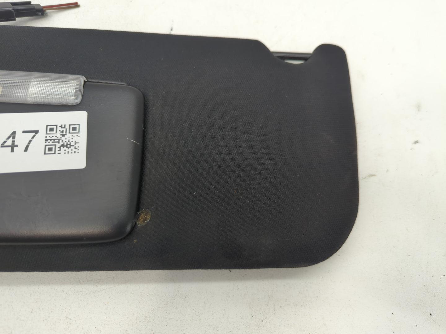 2011-2014 Chrysler 200 Sun Visor Shade Replacement Driver Left Mirror Fits Fits 2011 2012 2013 2014 OEM Used Auto Parts - Oe