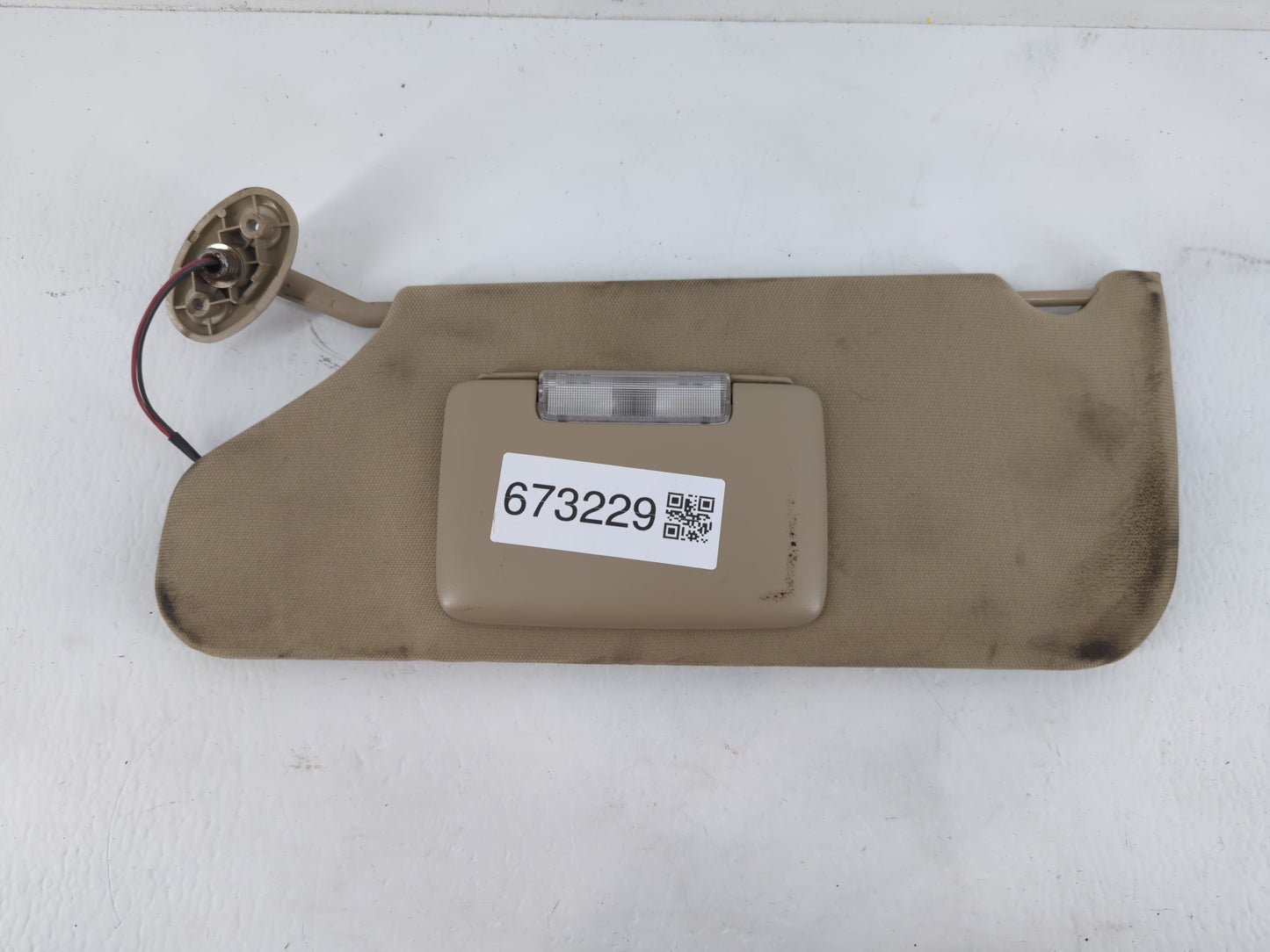 2011-2014 Chrysler 200 Sun Visor Shade Replacement Driver Left Mirror Fits Fits 2011 2012 2013 2014 OEM Used Auto Parts - Oe