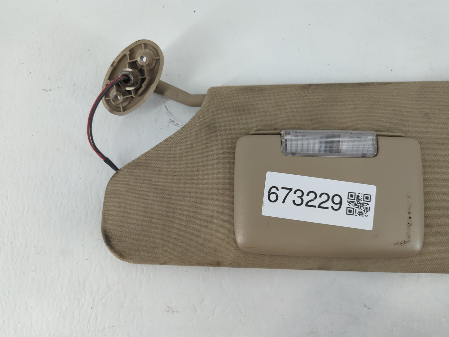 2011-2014 Chrysler 200 Sun Visor Shade Replacement Driver Left Mirror Fits Fits 2011 2012 2013 2014 OEM Used Auto Parts - Oe