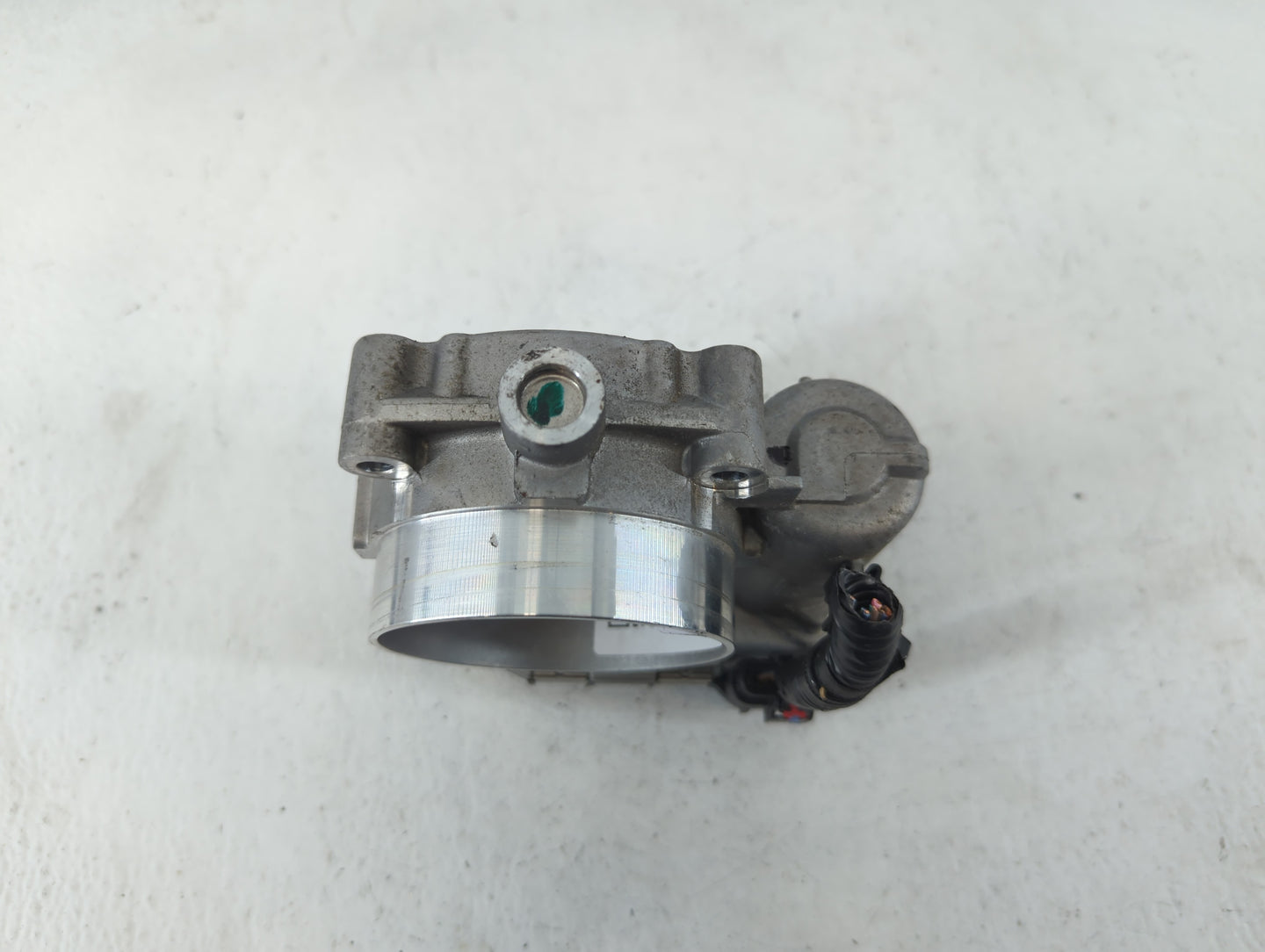 2011-2017 Chrysler 200 Throttle Body P/N:0 280 750 770 05184349AC Fits OEM Used Auto Parts - Oemusedautoparts1.com
