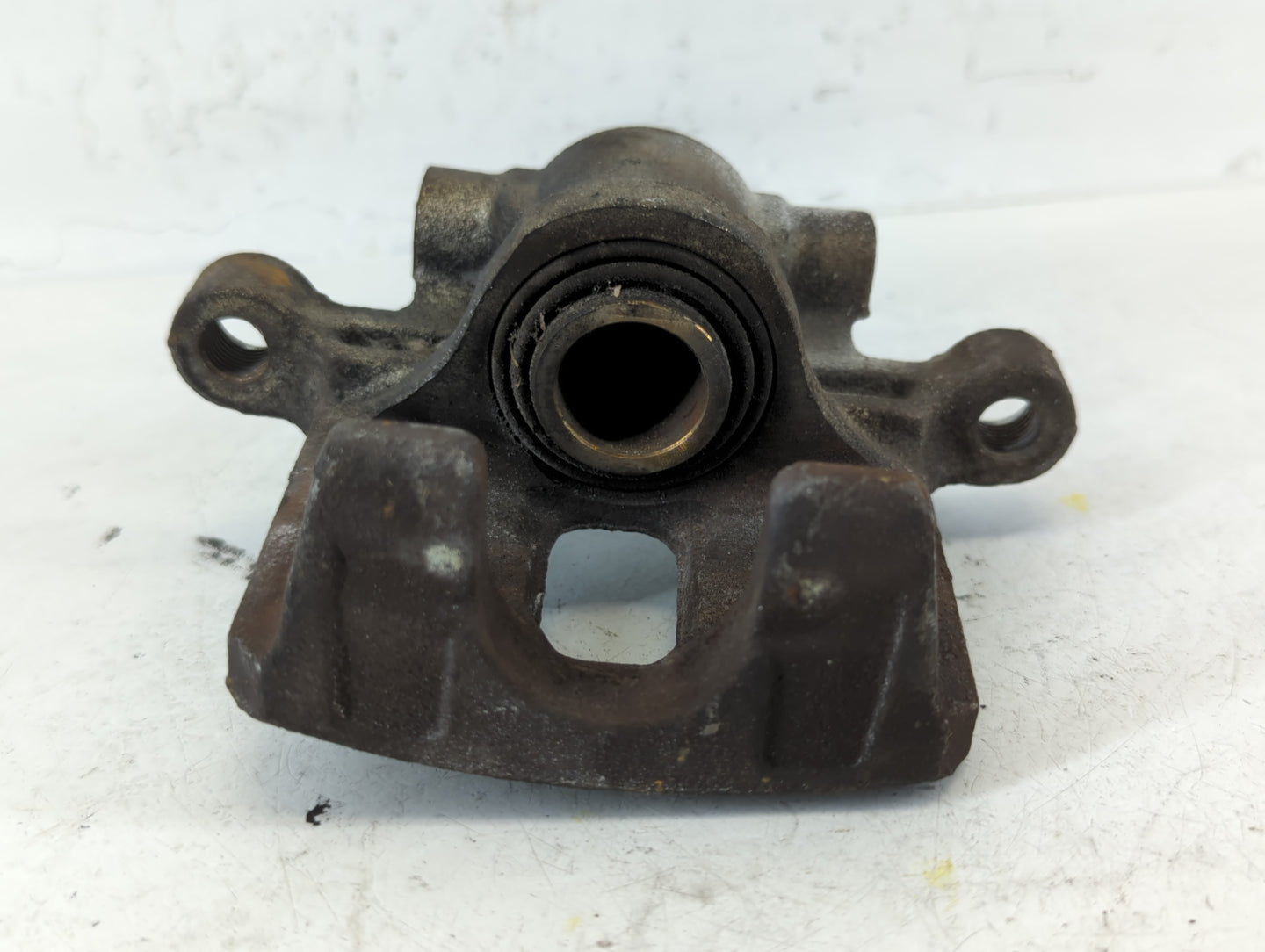 2011-2014 Chrysler 200 Front Passenger Right Brake Caliper 677250 - Oemusedautoparts1.com