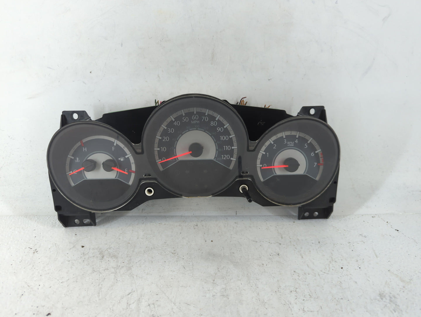 2011-2014 Chrysler 200 Instrument Cluster Speedometer Gauges P/N:P56046514AH Fits Fits 2011 2012 2013 2014 OEM Used Auto Par