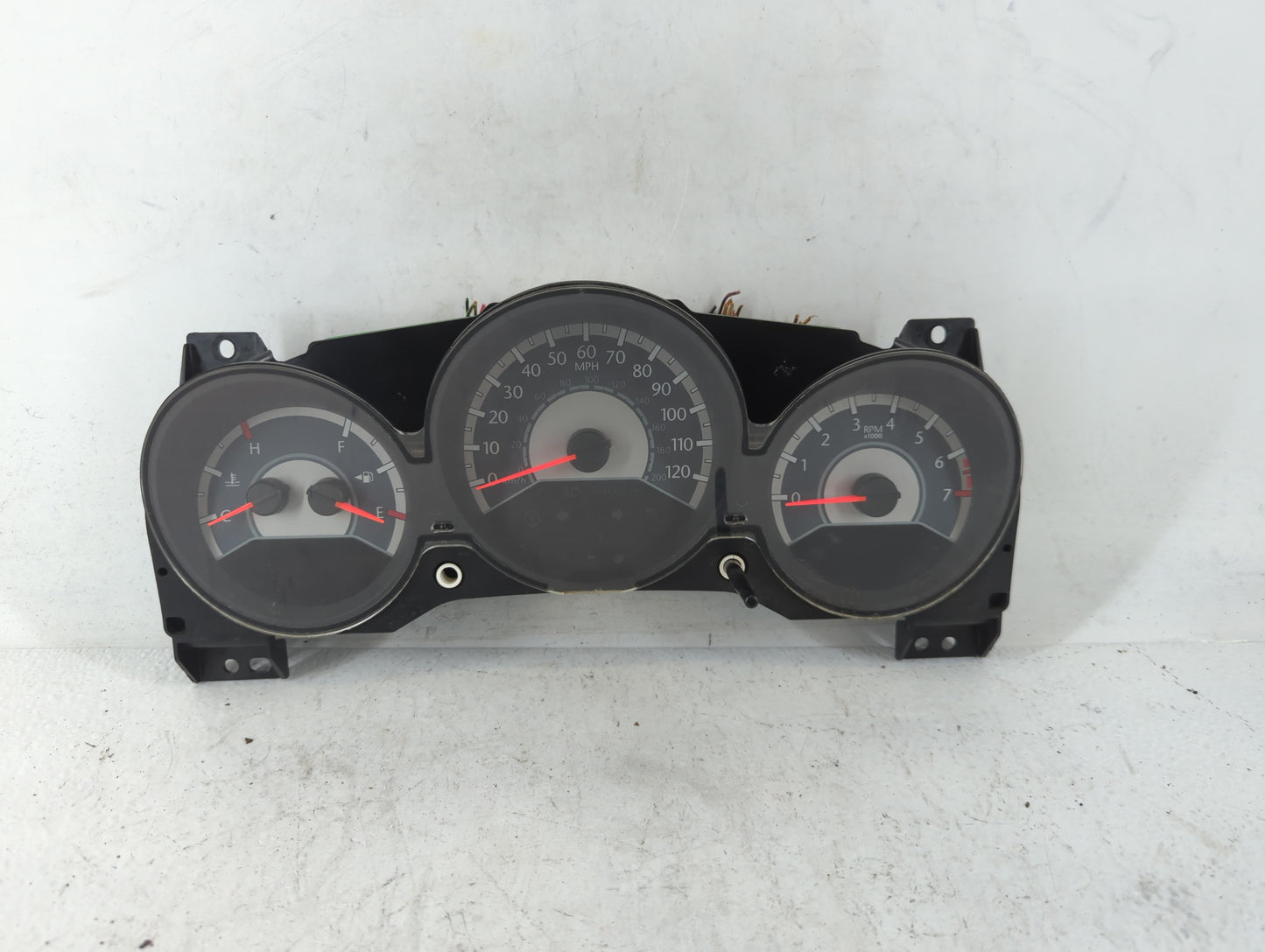 2011-2014 Chrysler 200 Instrument Cluster Speedometer Gauges P/N:P56046514AH Fits Fits 2011 2012 2013 2014 OEM Used Auto Par