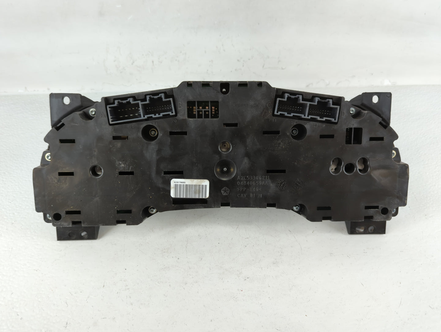 2011-2014 Chrysler 200 Instrument Cluster Speedometer Gauges P/N:P56046514AH Fits Fits 2011 2012 2013 2014 OEM Used Auto Par