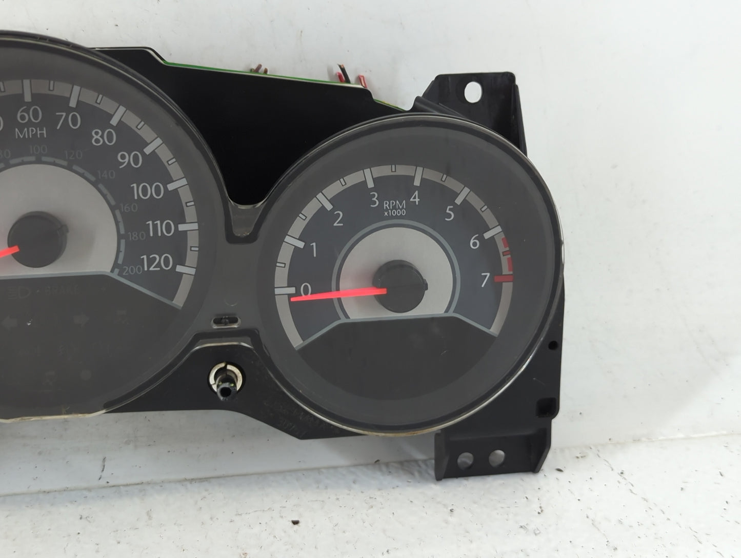 2011-2014 Chrysler 200 Instrument Cluster Speedometer Gauges P/N:P56046514AH Fits Fits 2011 2012 2013 2014 OEM Used Auto Par
