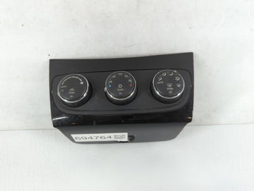 2011-2014 Chrysler 200 Climate Control Module Temperature AC/Heater Replacement P/N:P55111888AI Fits OEM Used Auto Parts - O