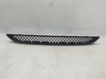 2011-2014 Chrysler 200 Front Grille Bumper Not Included - Oemusedautoparts1.com