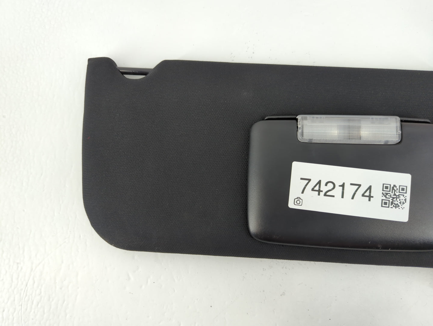 2011-2014 Chrysler 200 Sun Visor Shade Replacement Passenger Right Mirror Fits Fits 2011 2012 2013 2014 OEM Used Auto Parts 