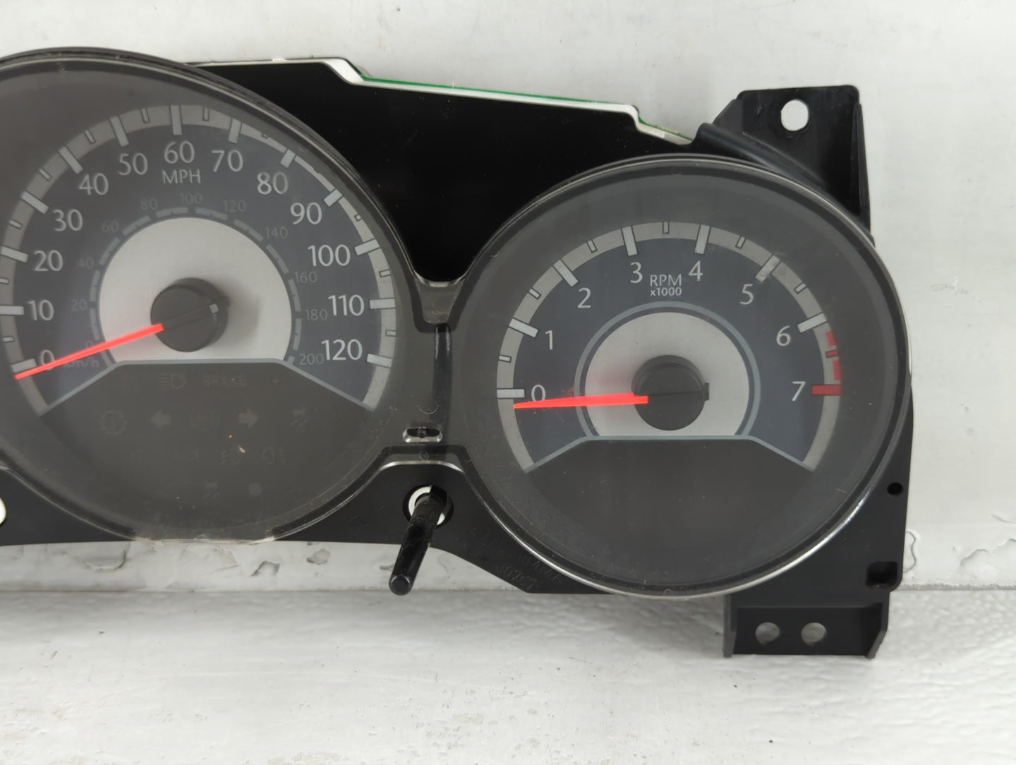 2011-2014 Chrysler 200 Instrument Cluster Speedometer Gauges P/N:P56046514AH Fits Fits 2011 2012 2013 2014 OEM Used Auto Par