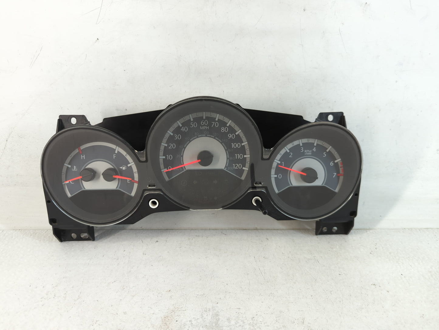 2011-2014 Chrysler 200 Instrument Cluster Speedometer Gauges P/N:P56046514AH Fits Fits 2011 2012 2013 2014 OEM Used Auto Par