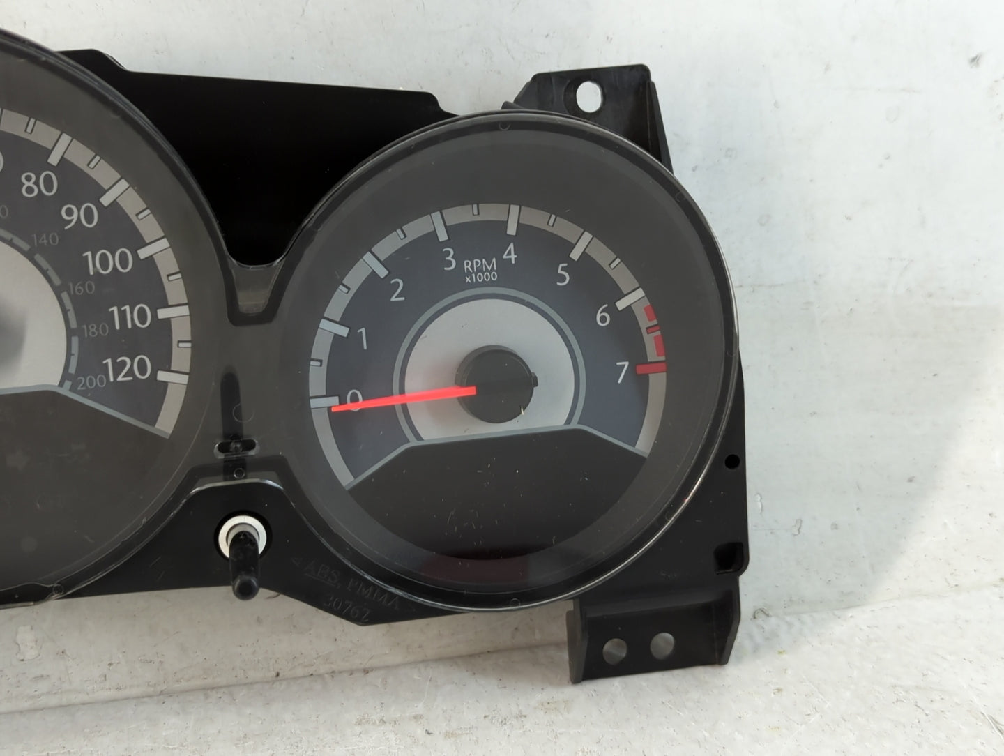 2011-2014 Chrysler 200 Instrument Cluster Speedometer Gauges P/N:P56046512AH Fits Fits 2011 2012 2013 2014 OEM Used Auto Par