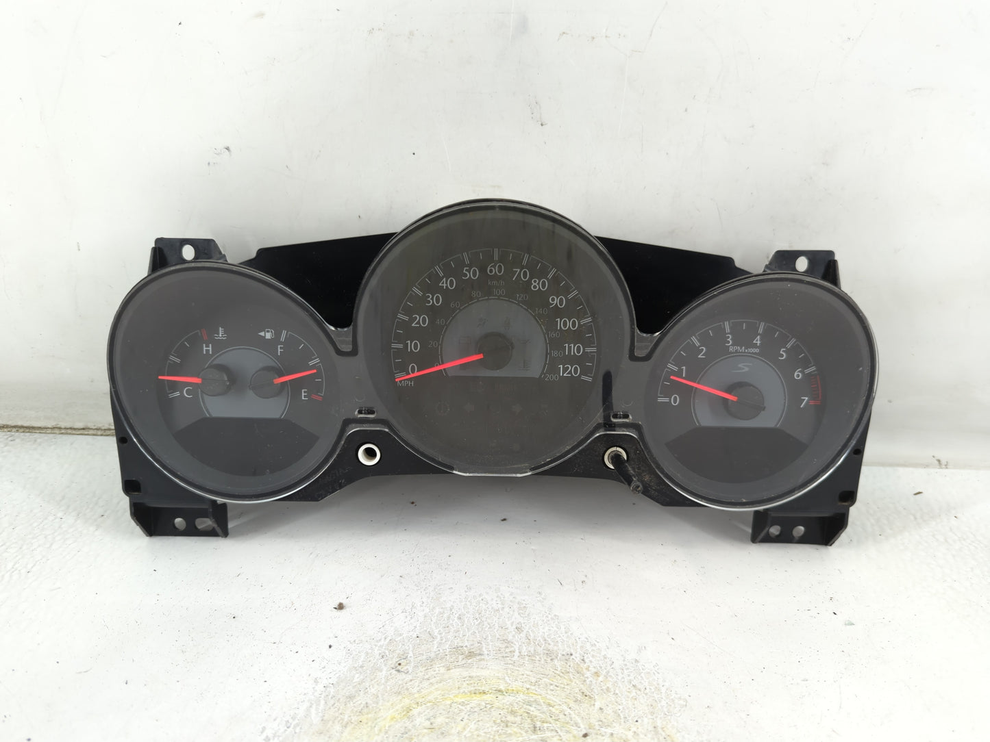 2011-2014 Chrysler 200 Instrument Cluster Speedometer Gauges P/N:P56046911AE Fits Fits 2011 2012 2013 2014 OEM Used Auto Par