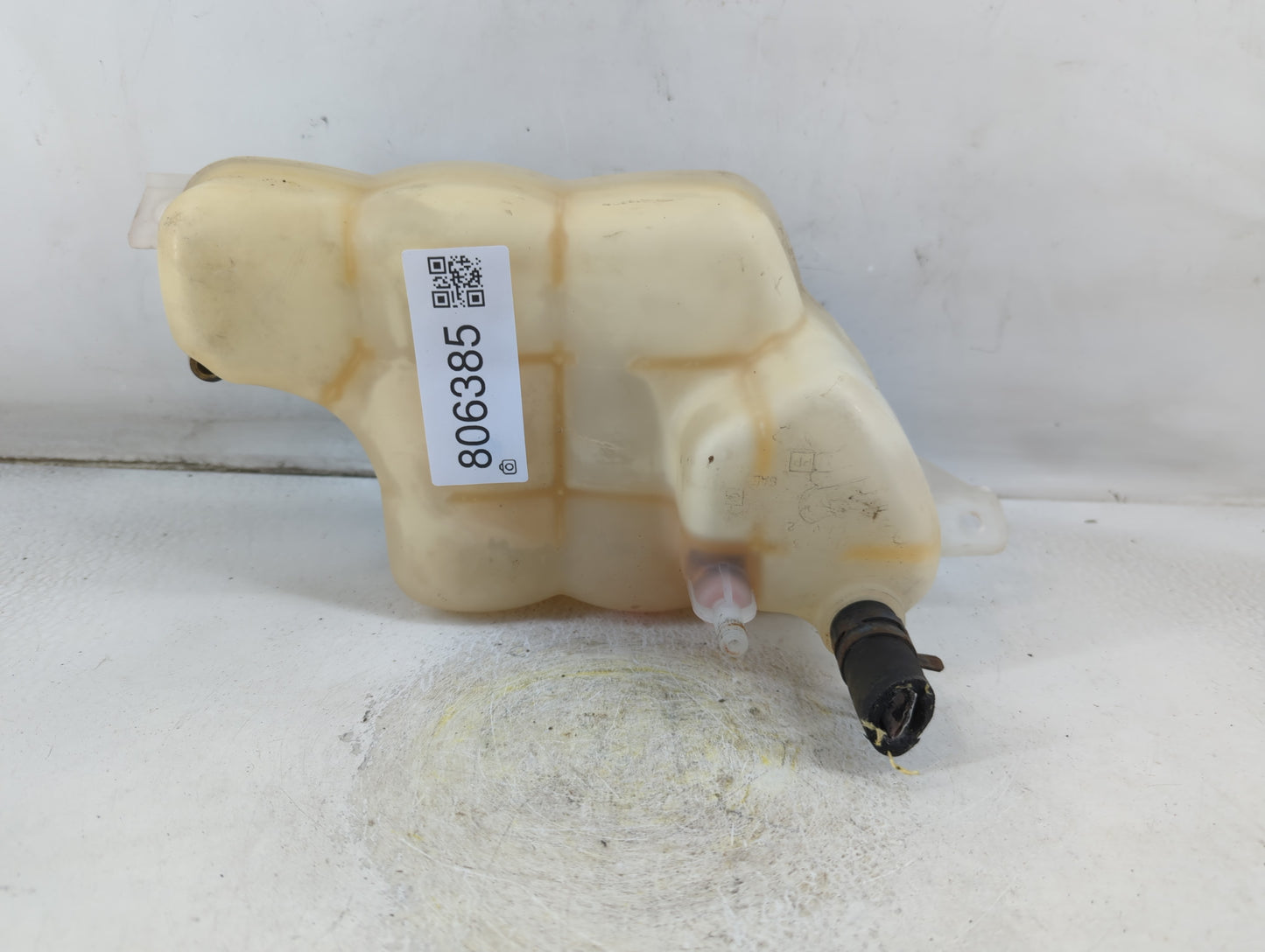 2013 Chrysler 200 Radiator Coolant Overflow Expansion Tank Bottle - Oemusedautoparts1.com