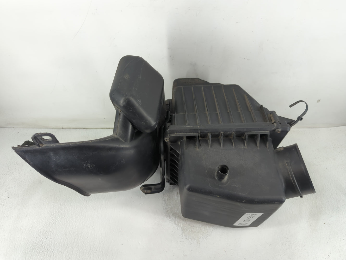2013 Chrysler 200 Engine Cover - Oemusedautoparts1.com