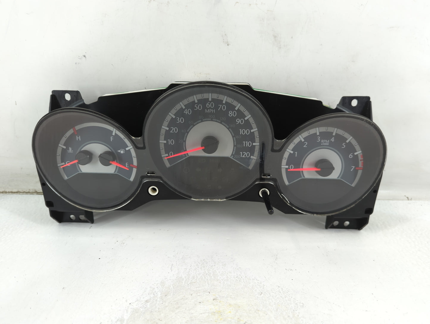 2011-2014 Chrysler 200 Instrument Cluster Speedometer Gauges P/N:P56046514AH Fits Fits 2011 2012 2013 2014 OEM Used Auto Par