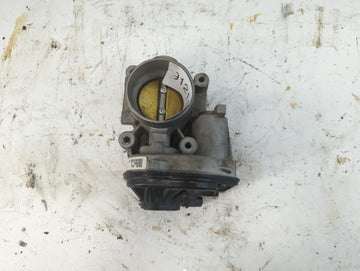 2011-2014 Chrysler 200 Throttle Body P/N:09246 2000176 090309 Fits OEM Used Auto Parts - Oemusedautoparts1.com