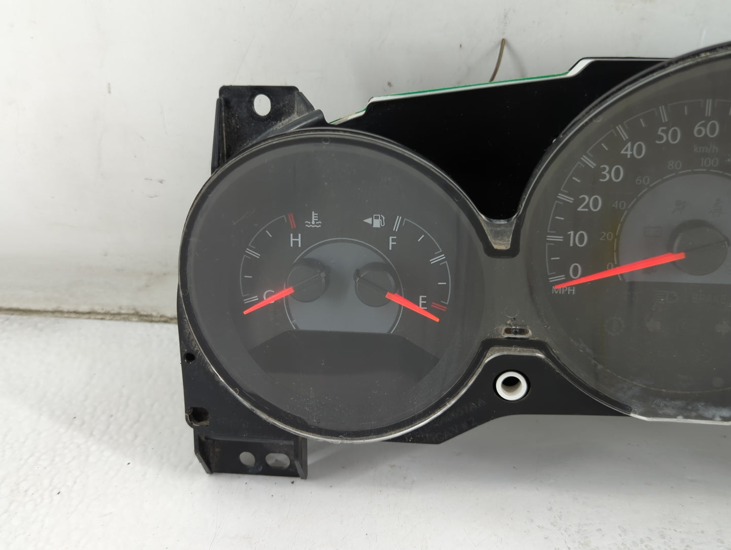 2011-2014 Chrysler 200 Instrument Cluster Speedometer Gauges P/N:P56046911AE Fits Fits 2011 2012 2013 2014 OEM Used Auto Par