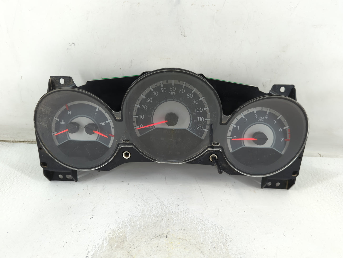 2011-2014 Chrysler 200 Instrument Cluster Speedometer Gauges P/N:P56046514AH Fits Fits 2011 2012 2013 2014 OEM Used Auto Par