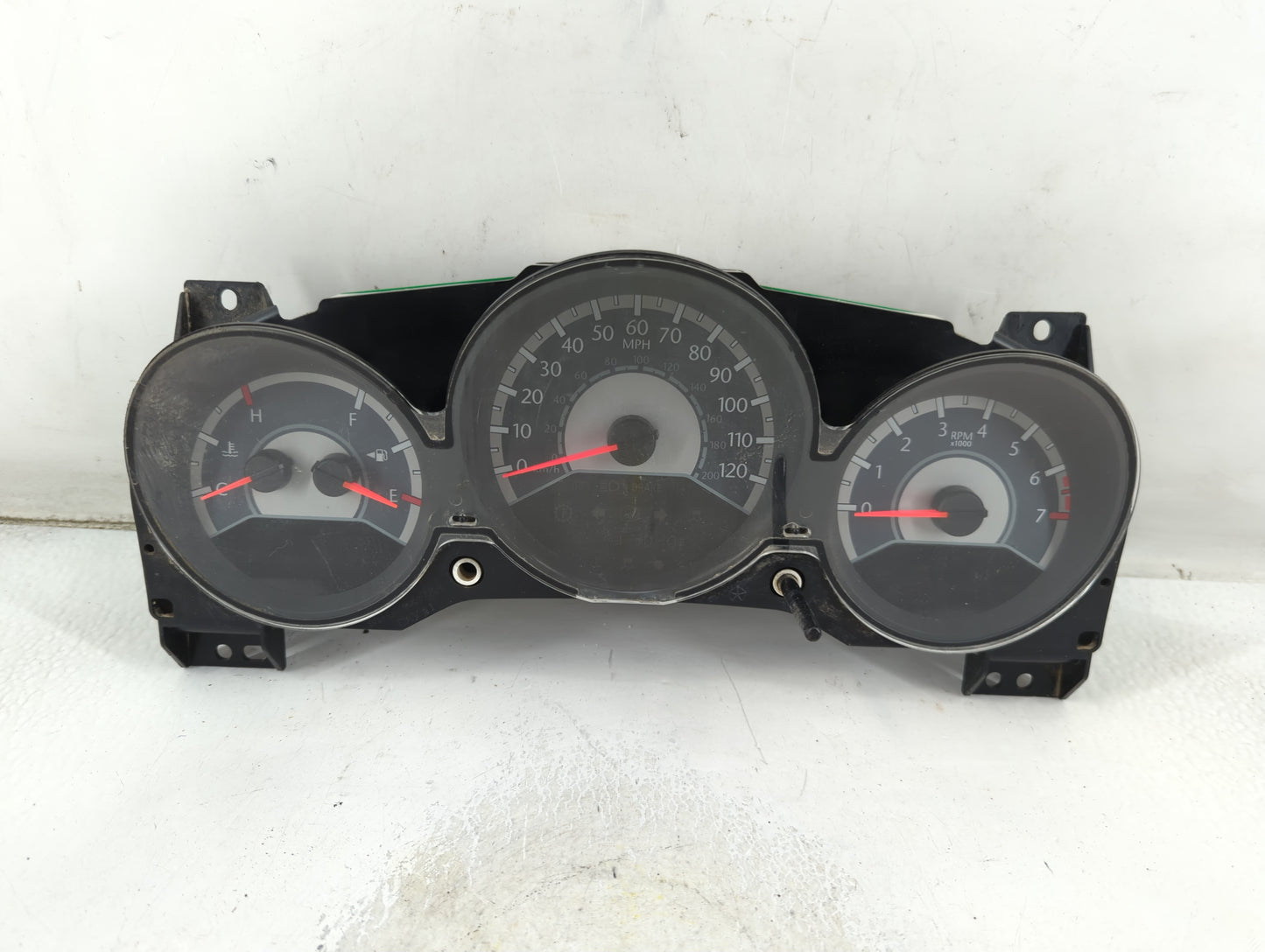 2011-2014 Chrysler 200 Instrument Cluster Speedometer Gauges P/N:P56046514AH Fits Fits 2011 2012 2013 2014 OEM Used Auto Par