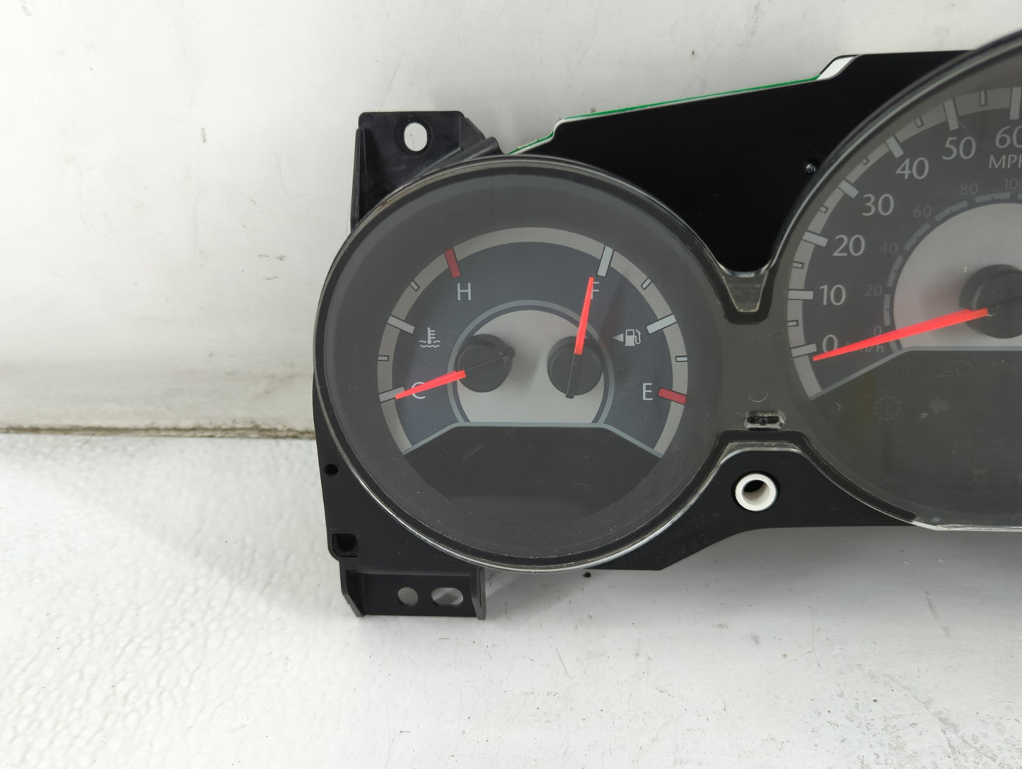 2011-2014 Chrysler 200 Instrument Cluster Speedometer Gauges P/N:P56046514AH Fits Fits 2011 2012 2013 2014 OEM Used Auto Par