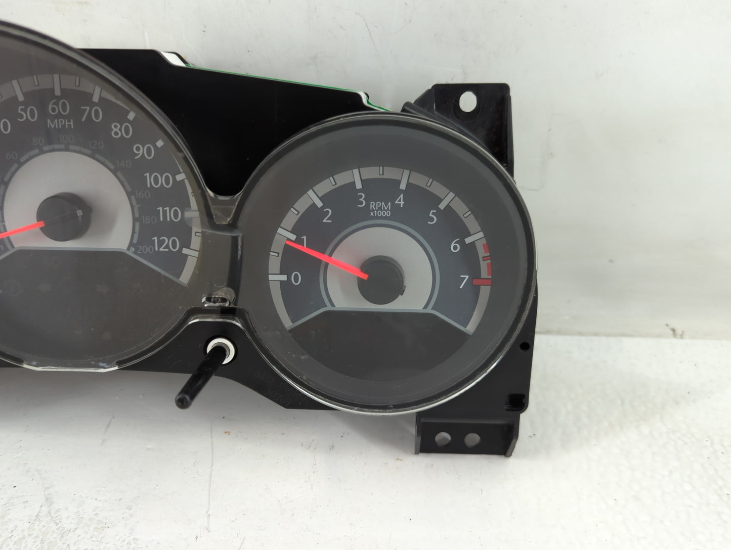 2011-2014 Chrysler 200 Instrument Cluster Speedometer Gauges P/N:P56046514AH Fits Fits 2011 2012 2013 2014 OEM Used Auto Par