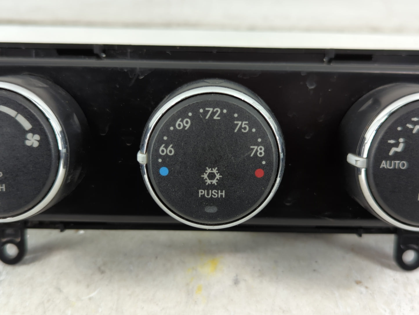 2011-2014 Chrysler 200 Climate Control Module Temperature AC/Heater Replacement P/N:P55111888AI Fits Fits 2010 2011 2012 201