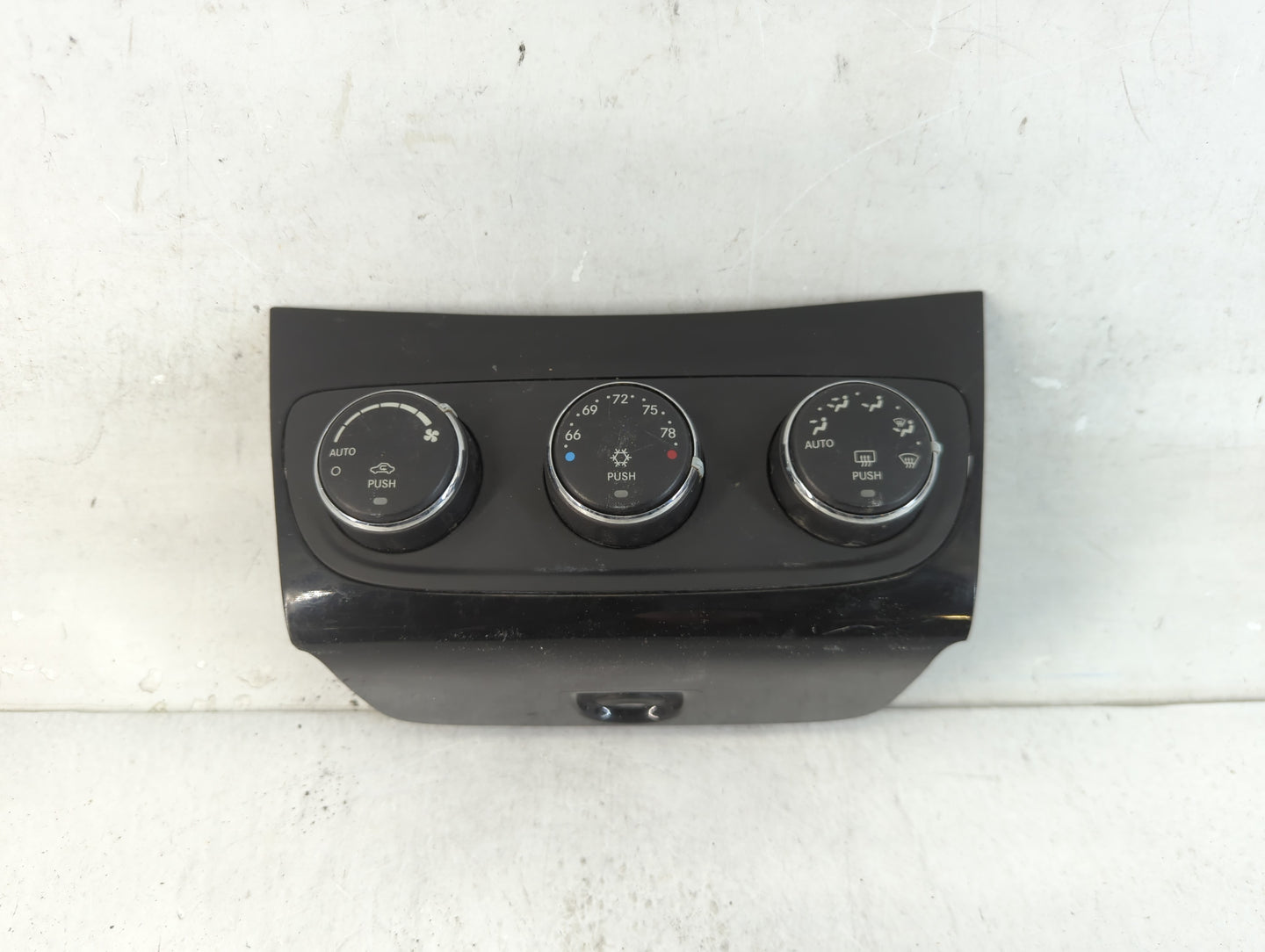 2011-2014 Chrysler 200 Climate Control Module Temperature AC/Heater Replacement P/N:P55111888AI Fits Fits 2011 2012 2013 201