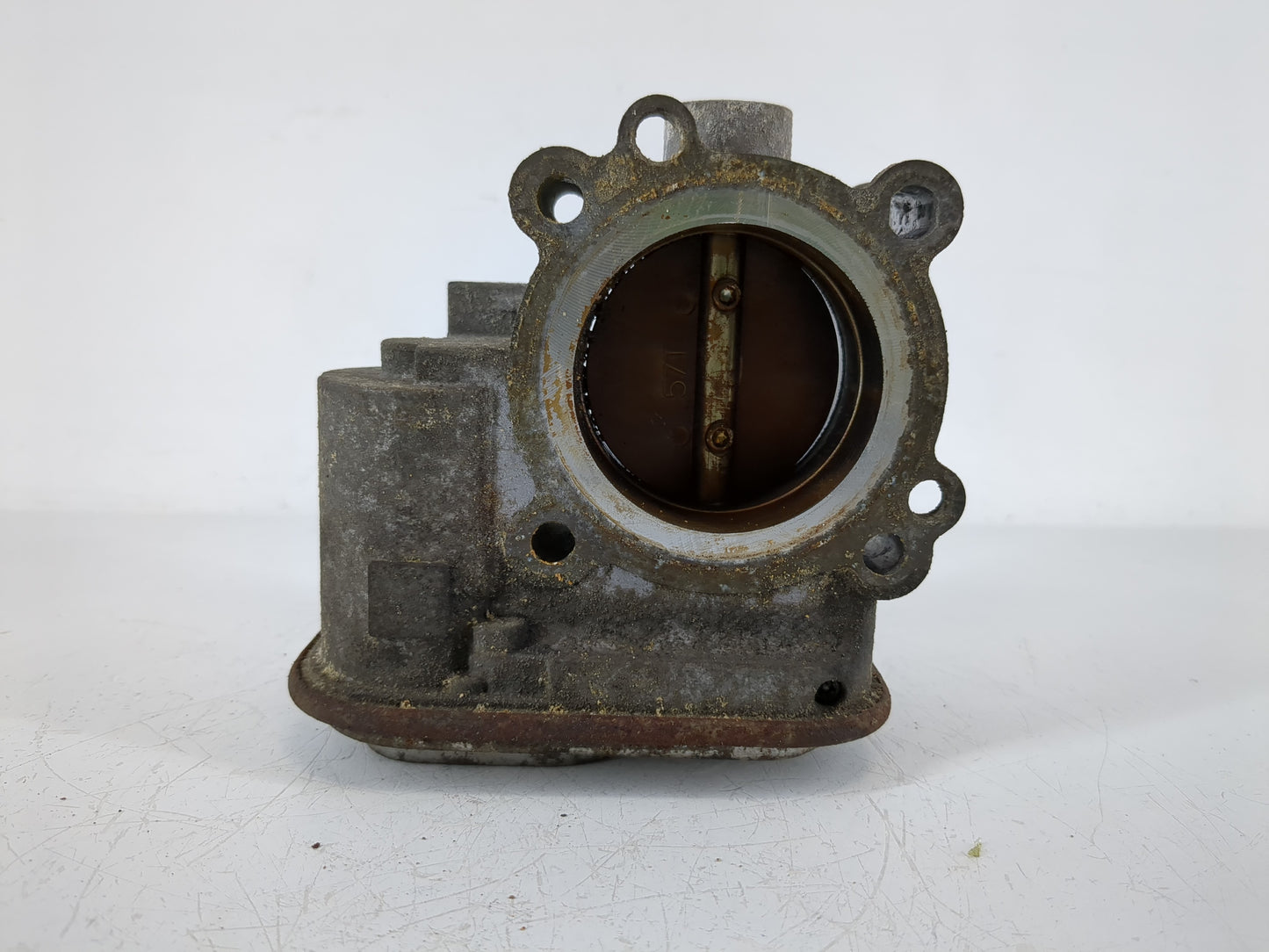 2011-2014 Chrysler 200 Throttle Body Fits Fits 2007 2008 2009 2010 2011 2012 2013 2014 2015 2016 2017 2018 OEM Used Auto Par