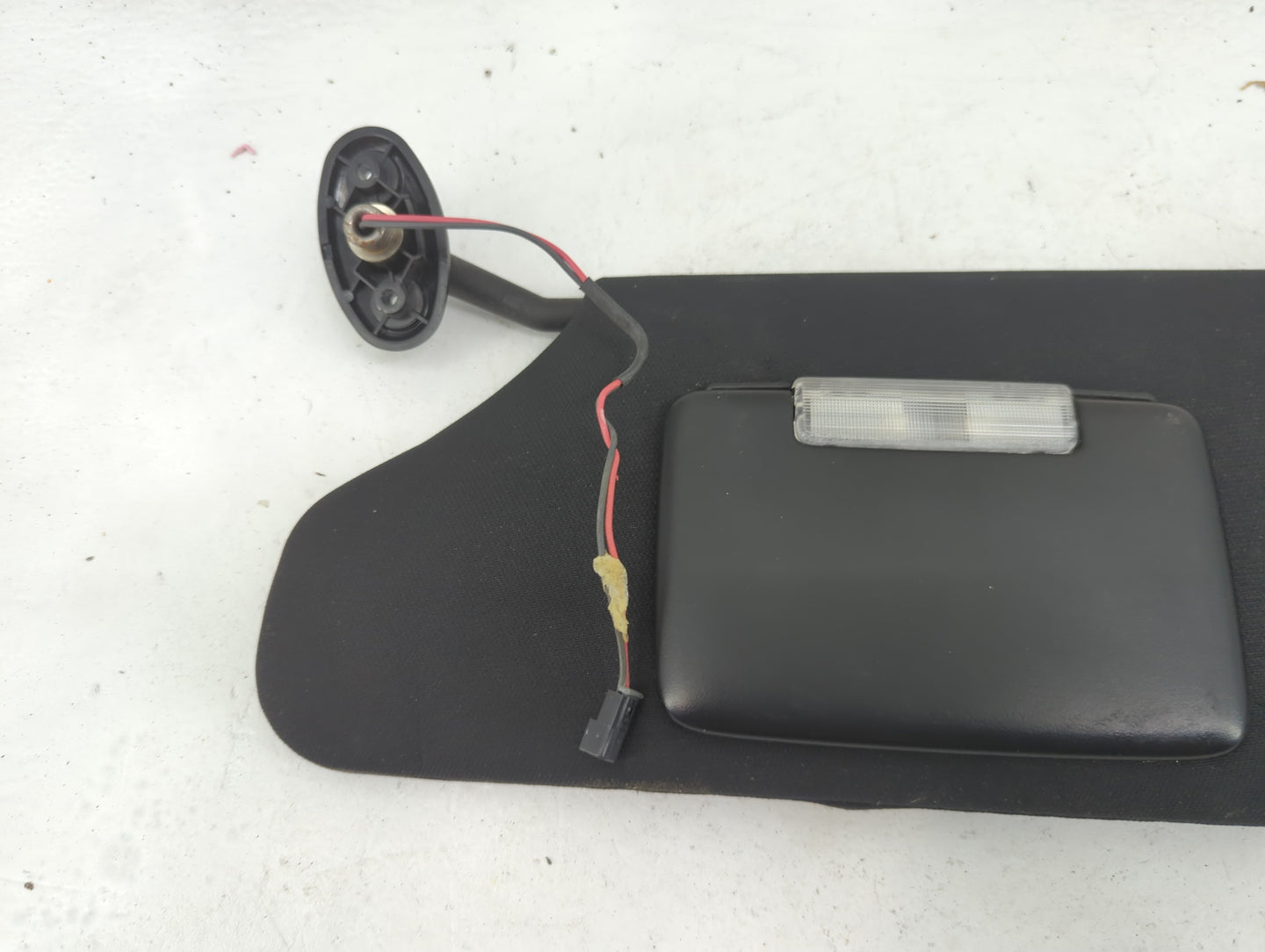 2011-2014 Chrysler 200 Sun Visor Shade Replacement Driver Left Mirror Fits Fits 2011 2012 2013 2014 OEM Used Auto Parts - Oe