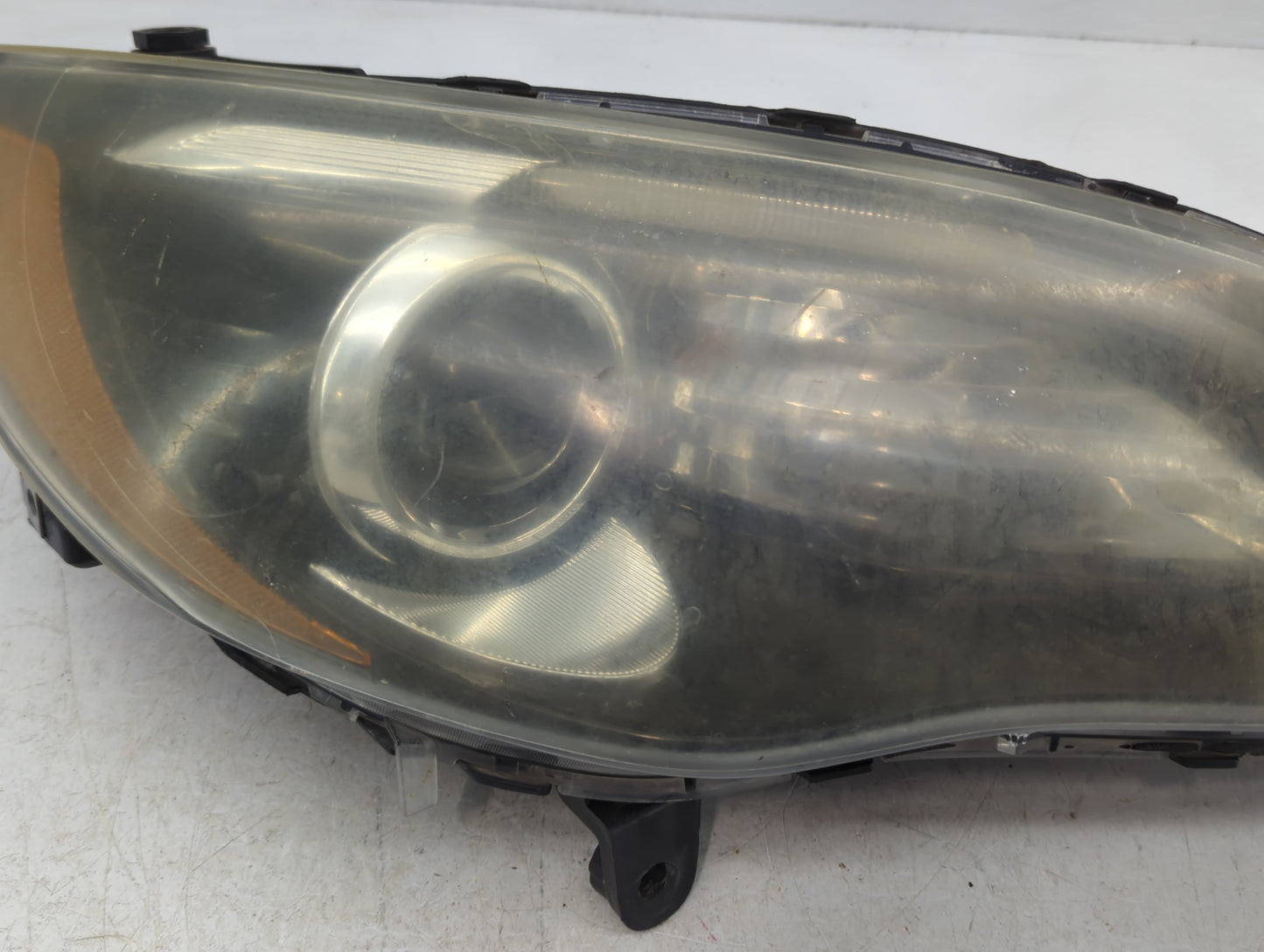 2013-2014 Chrysler 200 Passenger Right Oem Head Light Headlight Lamp - Oemusedautoparts1.com