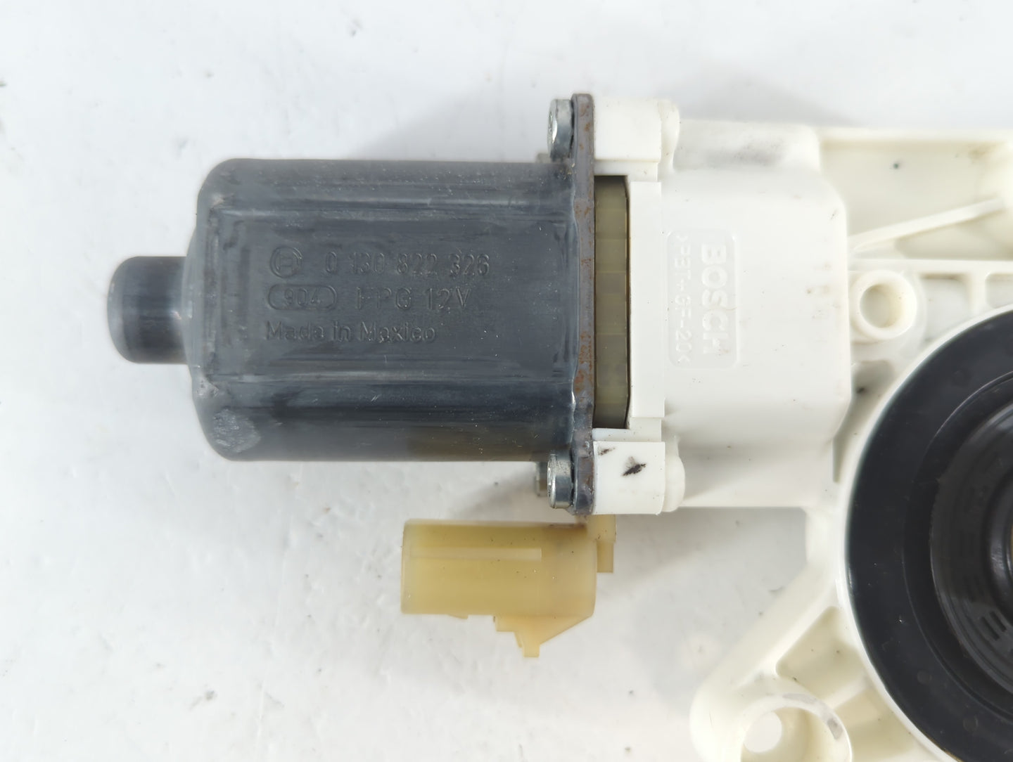 2011-2014 Chrysler 200 Driver Front Left Power Window Motor - Oemusedautoparts1.com