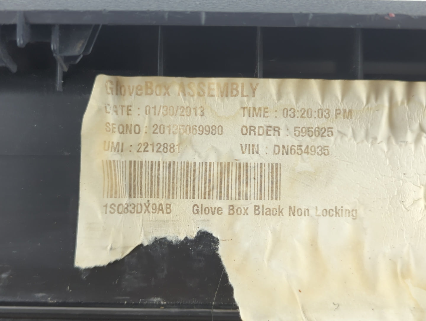 2013 Chrysler 200 Passenger Glove Box Door Storage Compartment - Oemusedautoparts1.com