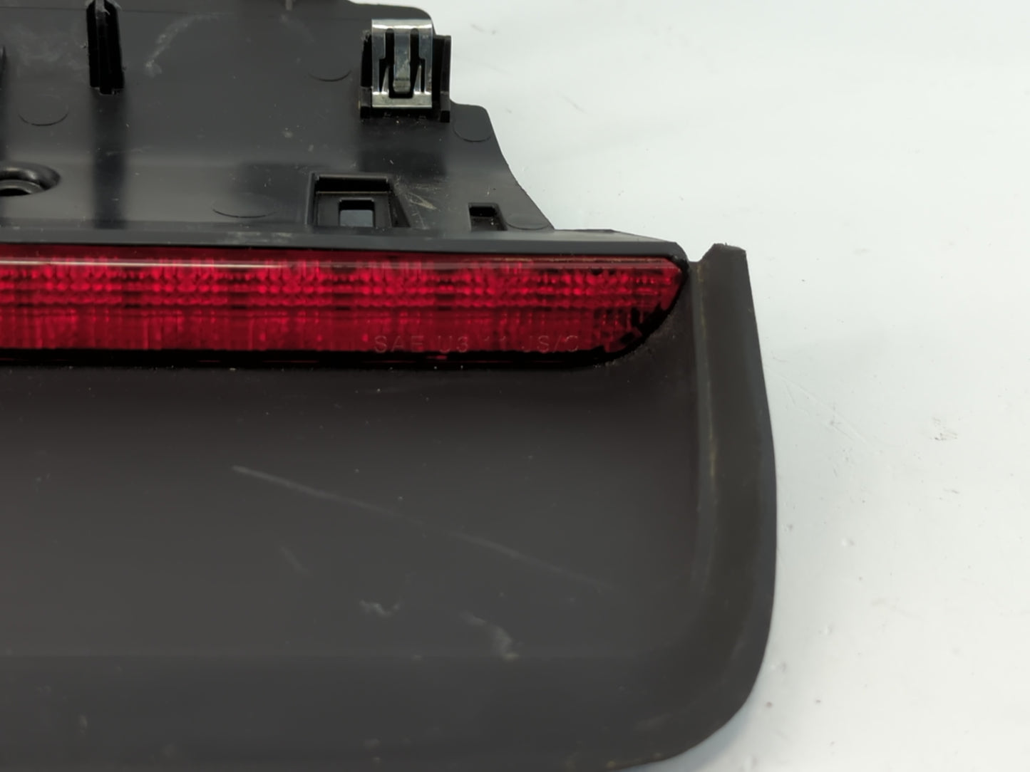 2013 Chrysler 200 Third Brake Light Tail Light Fits OEM Used Auto Parts - Oemusedautoparts1.com