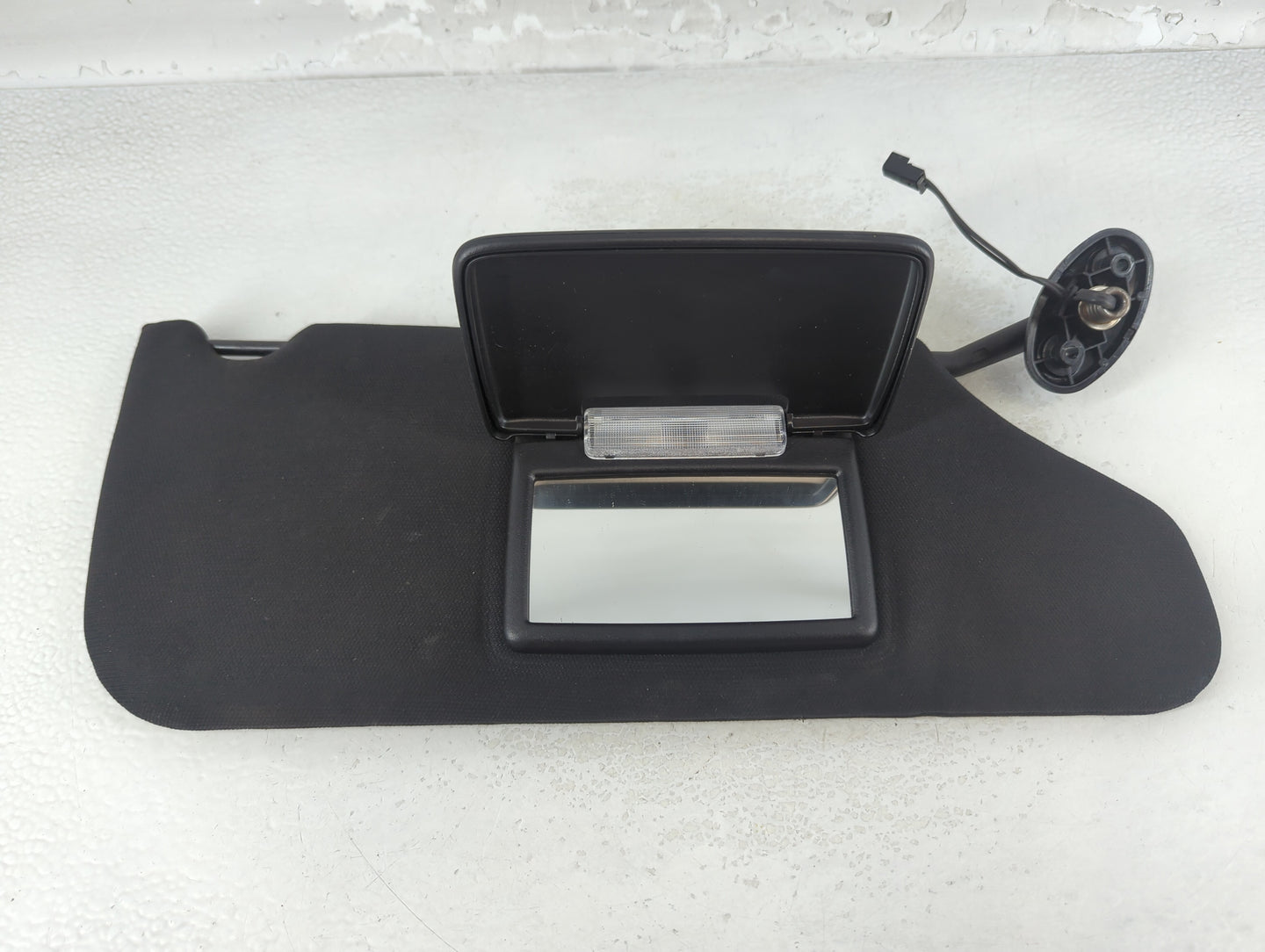 2011-2014 Chrysler 200 Sun Visor Shade Replacement Passenger Right Mirror Fits Fits 2011 2012 2013 2014 OEM Used Auto Parts 