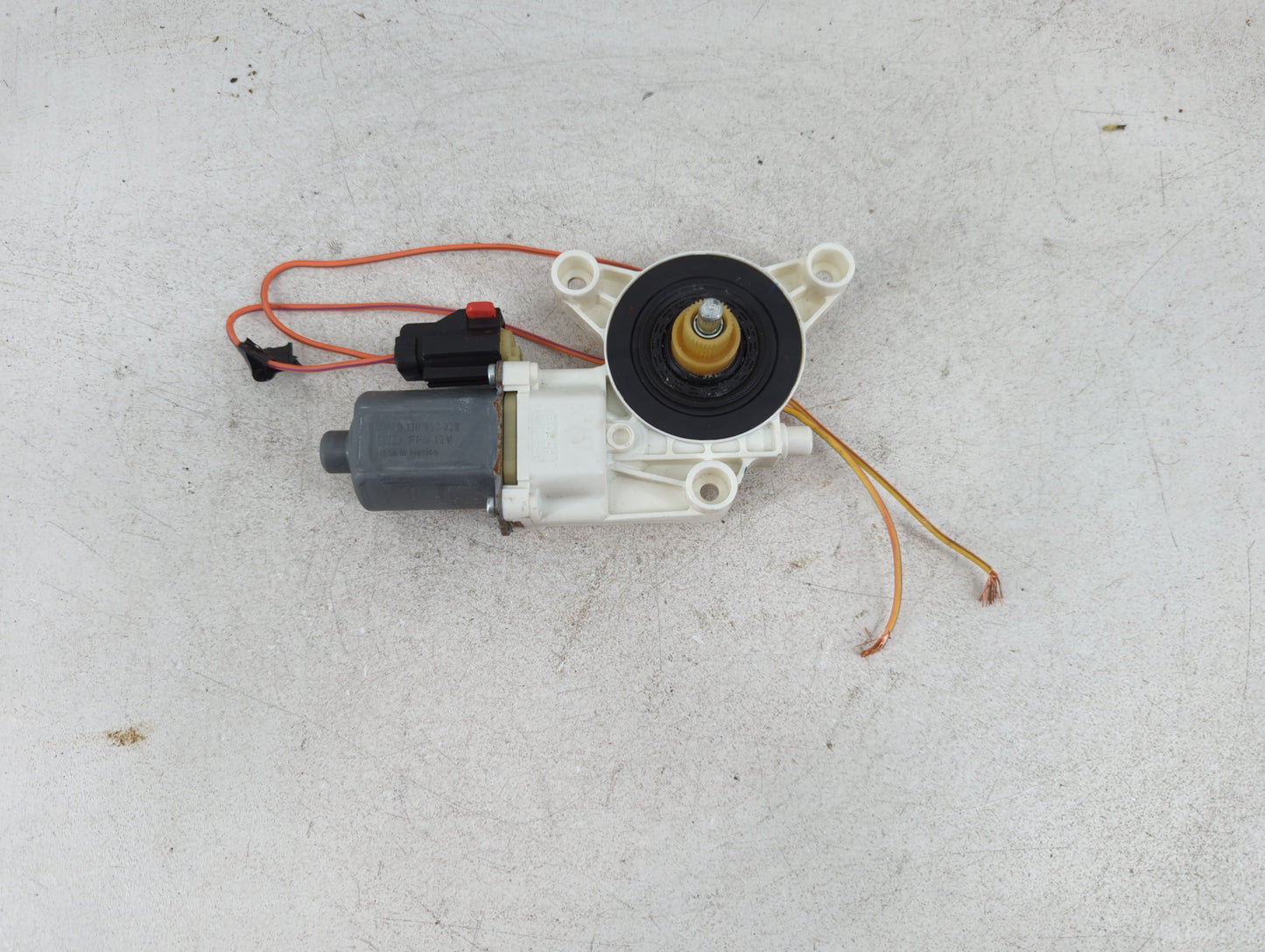 2011-2014 Chrysler 200 Passenger Rear Right Power Window Motor - Oemusedautoparts1.com