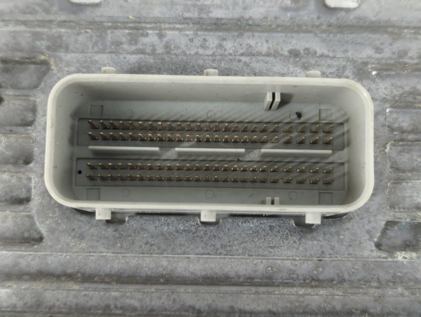 2013 Chrysler 200 PCM Engine Control Computer ECU ECM PCU OEM Fits OEM Used Auto Parts - Oemusedautoparts1.com
