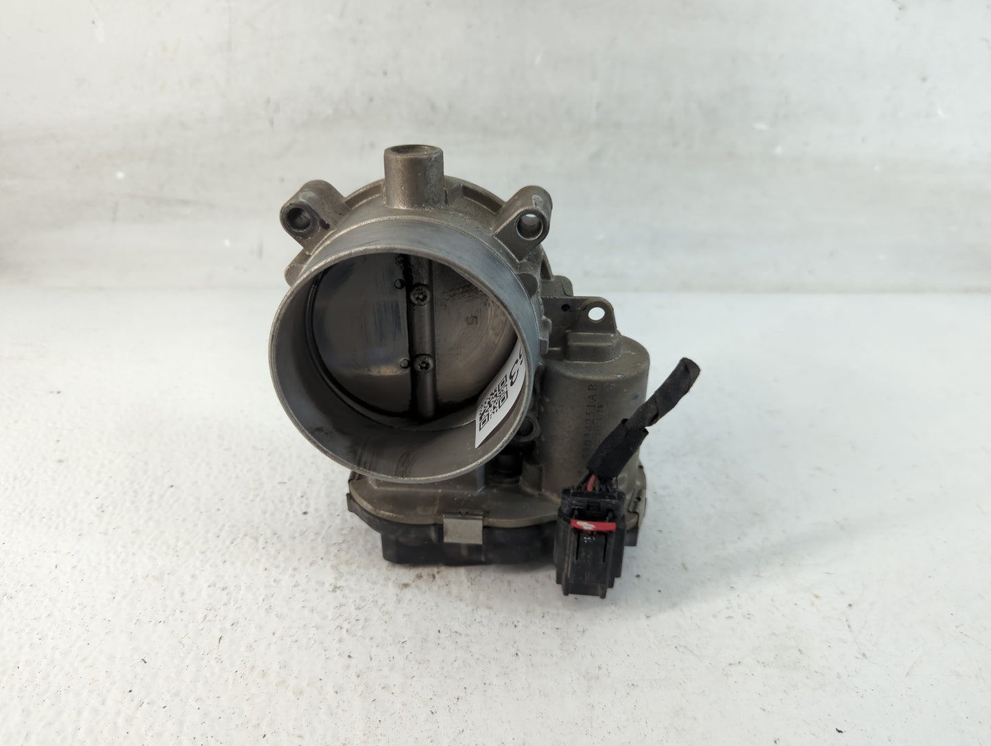 2011-2022 Chrysler 300 Throttle Body P/N:53034251AB Fits Fits 2011 2012 2013 2014 2015 2016 2017 2018 2019 2020 2021 2022 OE