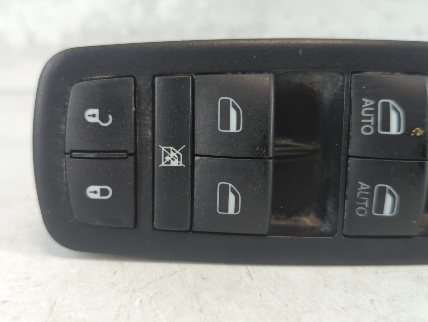 2013-2014 Chrysler 300 Master Power Window Switch Replacement Driver Side Left P/N:68139805AB Fits Fits 2013 2014 2018 2019 