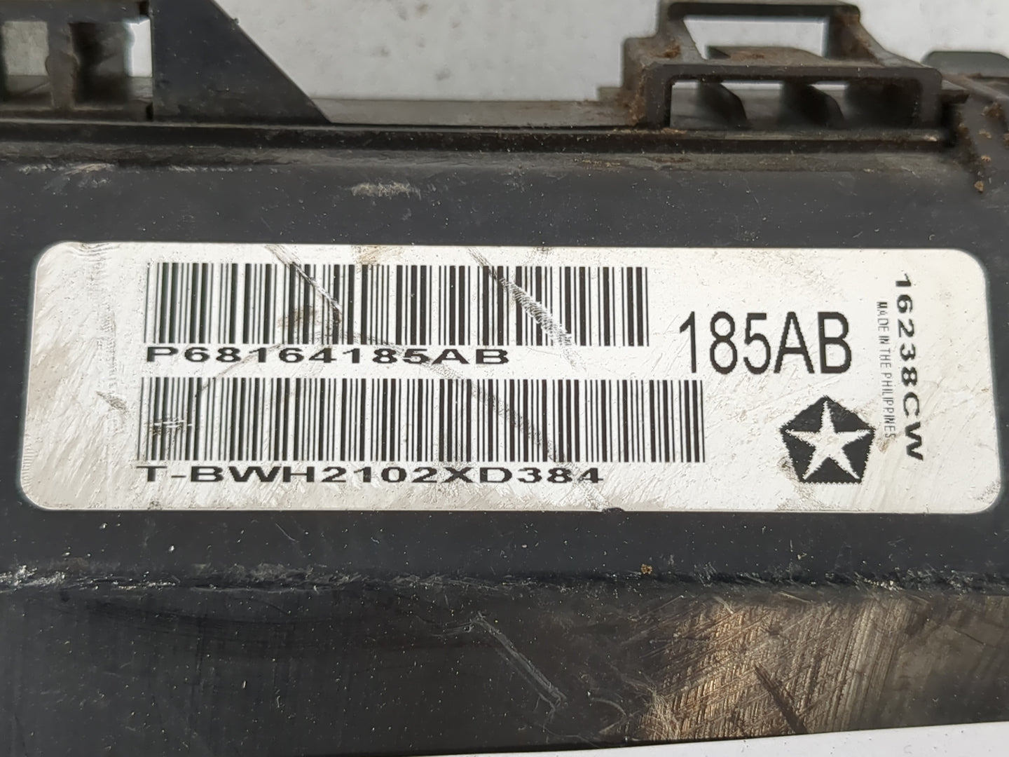2012-2014 Chrysler 300 Fusebox Fuse Box Panel Relay Module P/N:P68164183AC P68081207AB, P680083977AC Fits Fits 2012 2013 201