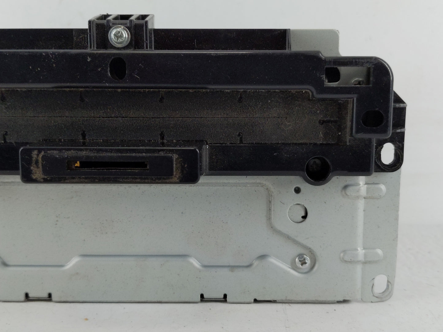 2013 Chrysler 300 Radio AM FM Cd Player Receiver Replacement P/N:P05091367AI Fits Fits 2014 OEM Used Auto Parts - Oemusedaut